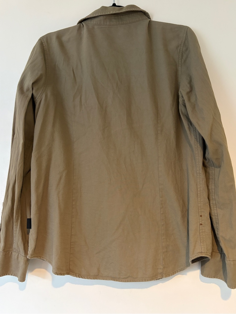 Patagonia Women's Button-Down Shirt in Khaki - Picture 4 of 4